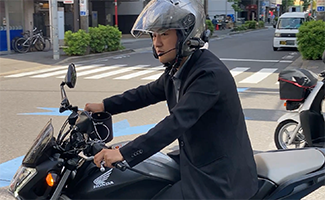 バイクでの追跡3