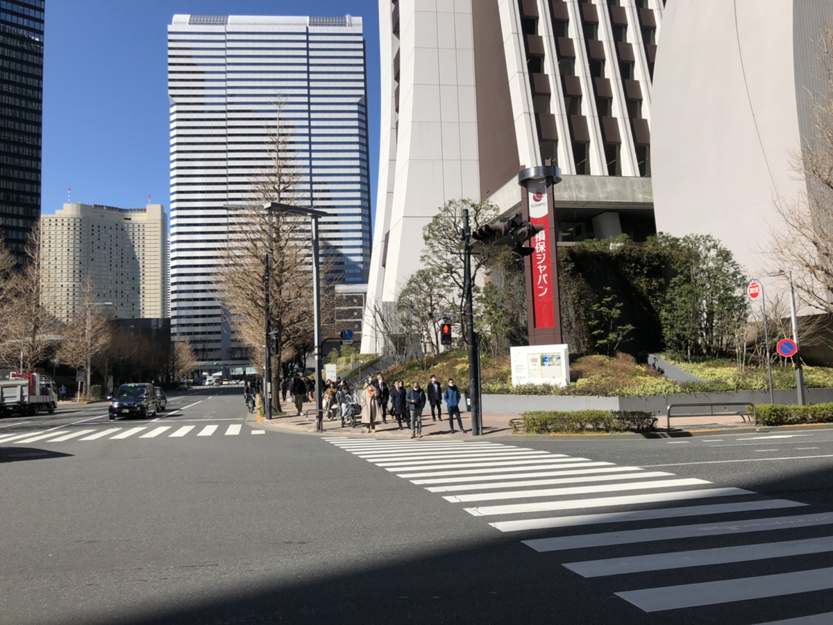 交差点の写真